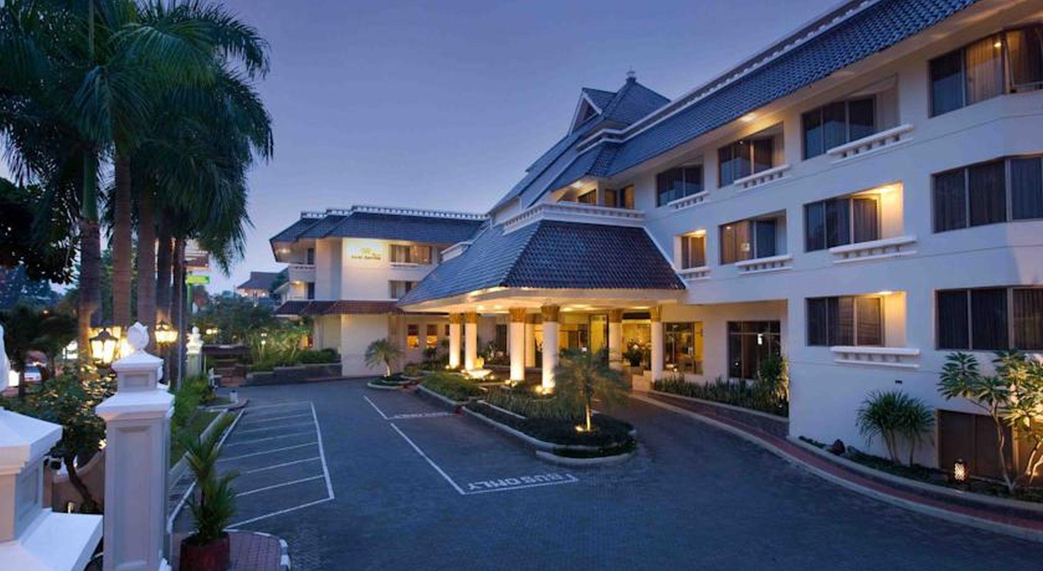 Hotel Santika Premiere Jogja Jogjacarta Exterior foto